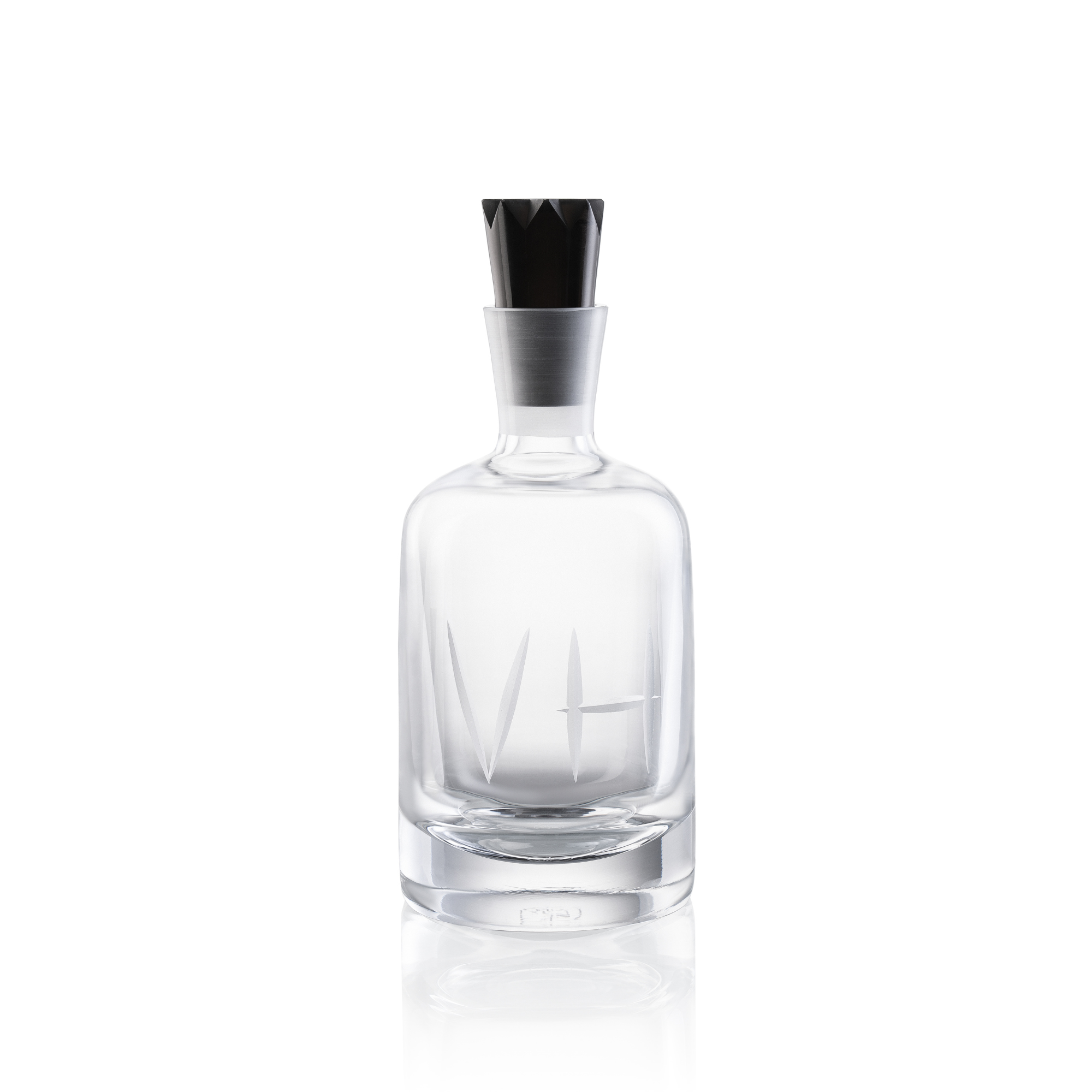Decanter with initials 750 ml