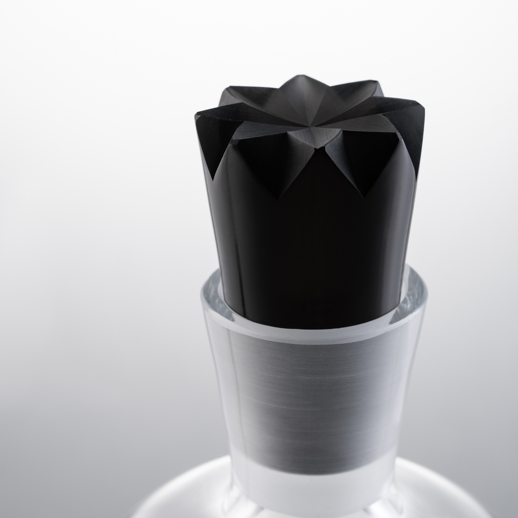 Decanter with initials 750 ml
