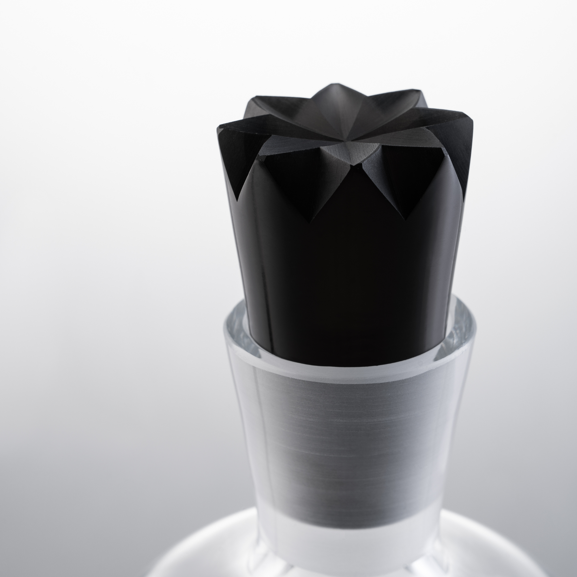 Decanter with initials 750 ml