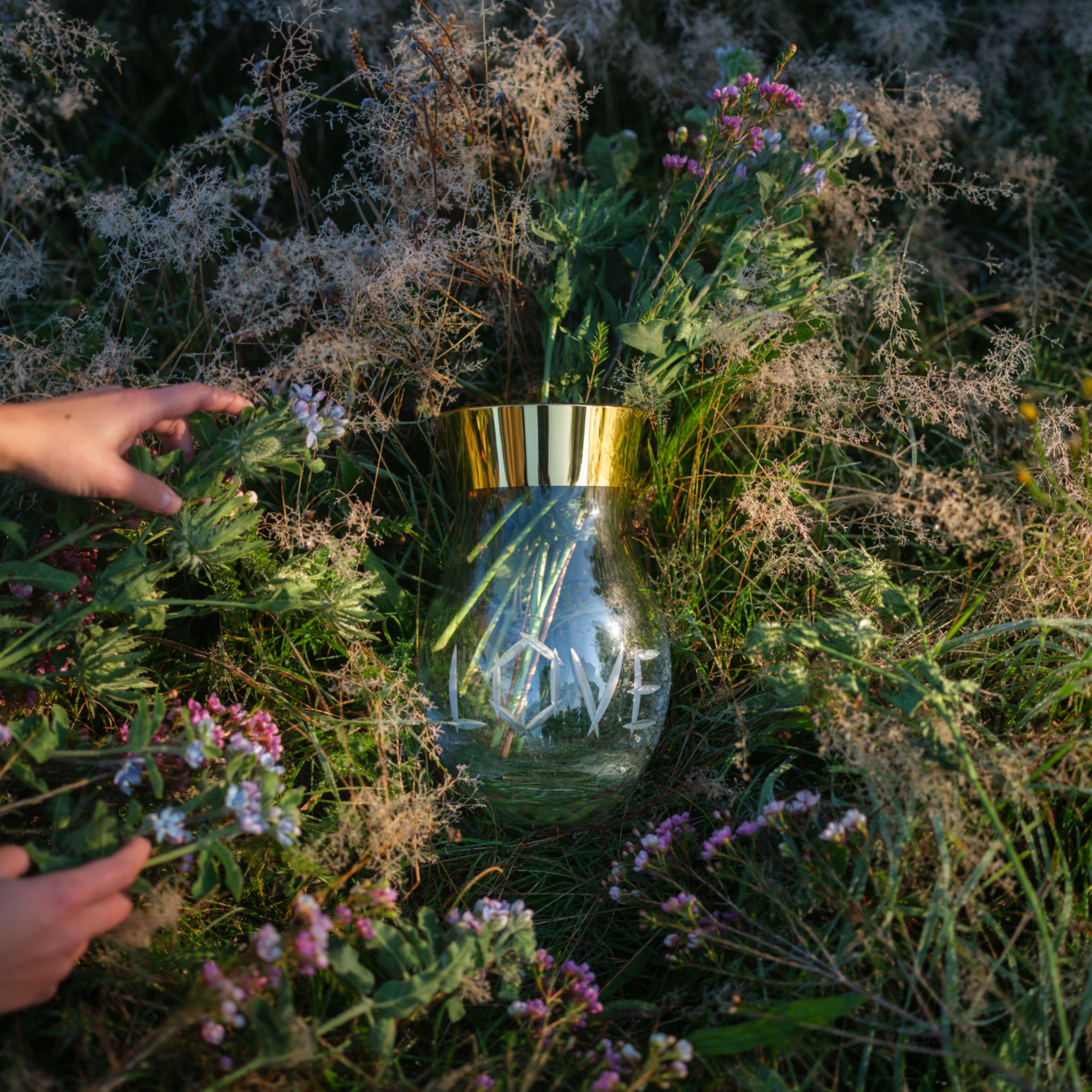 Váza Love zlato 27 cm